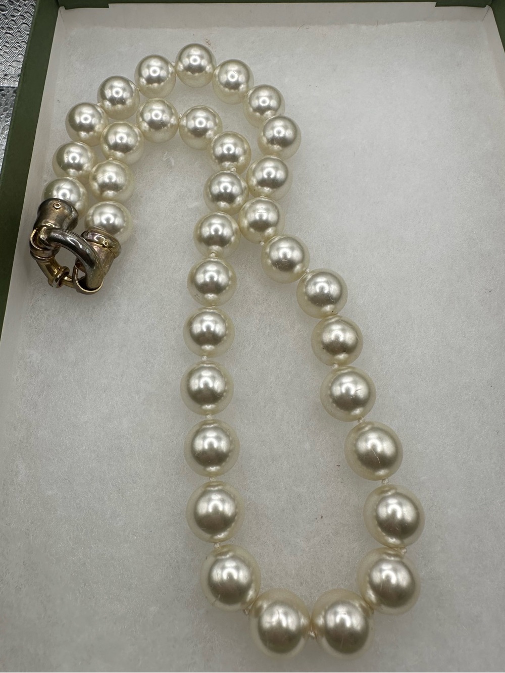 Vintage Faux Pearl Strand Necklace 18” Statement Oversized Sailor Clasp